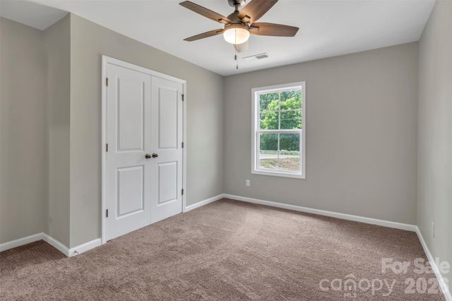 1210 Old Greenbriar Drive, Lancaster, SC 29720