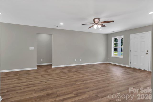 1210 Old Greenbriar Drive, Lancaster, SC 29720
