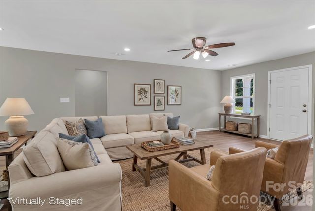 1210 Old Greenbriar Drive, Lancaster, SC 29720