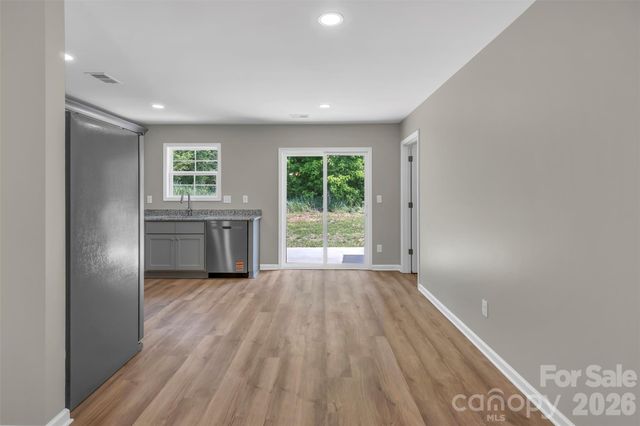 1210 Old Greenbriar Drive, Lancaster, SC 29720