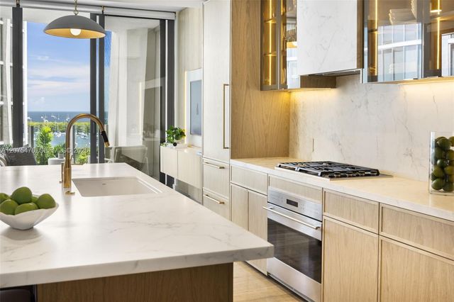 2831 S Bayshore Drive 804, Coconut Grove, FL 33133