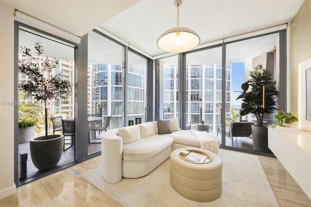 2831 S Bayshore Drive 804, Coconut Grove, FL 33133
