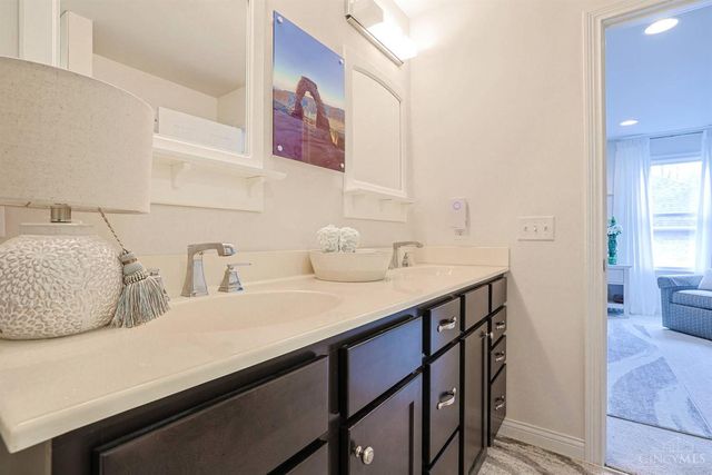 10705 Carolina Pines Drive, Harrison, OH 45030