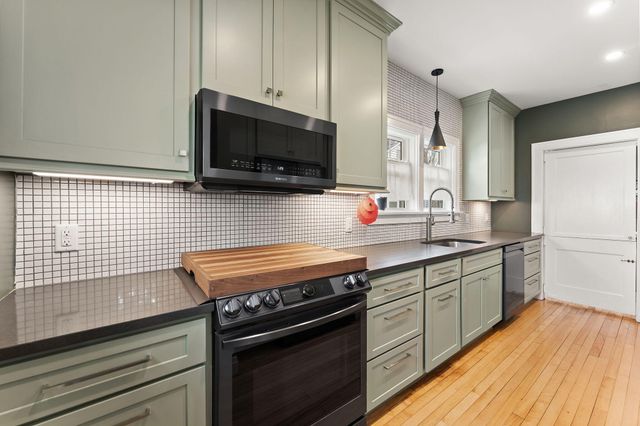 474 Park Avenue, Valparaiso, IN 46385