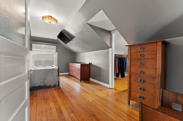 474 Park Avenue, Valparaiso, IN 46385