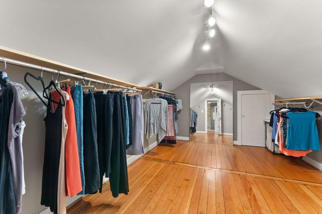 474 Park Avenue, Valparaiso, IN 46385