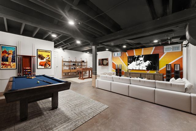 474 Park Avenue, Valparaiso, IN 46385