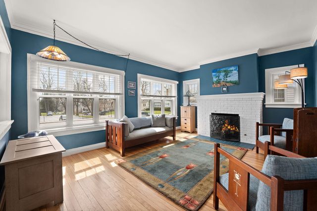 474 Park Avenue, Valparaiso, IN 46385