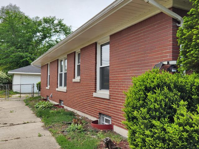 417 W 47th Avenue, Gary, IN 46408