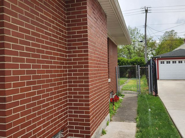 417 W 47th Avenue, Gary, IN 46408