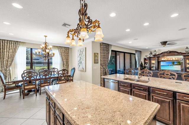 14586 Alabaster Avenue, Delray Beach, FL 33446