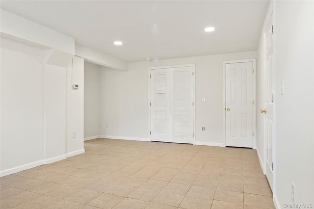 9 Simenovsky Drive, Haverstraw, NY 10927