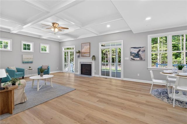 940 Dare RD, Yorktown, VA 23692