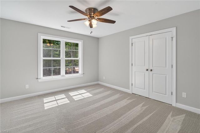 940 Dare RD, Yorktown, VA 23692