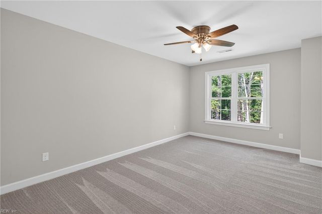 940 Dare RD, Yorktown, VA 23692