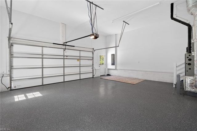 940 Dare RD, Yorktown, VA 23692