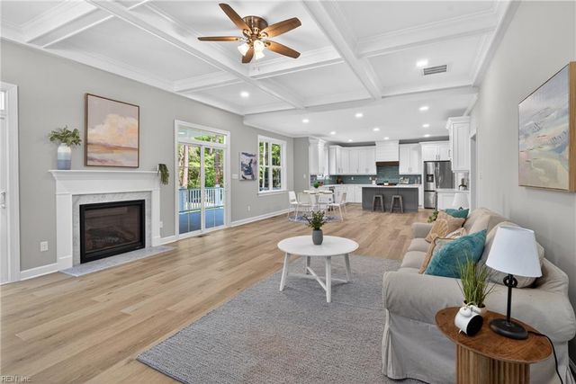 940 Dare RD, Yorktown, VA 23692