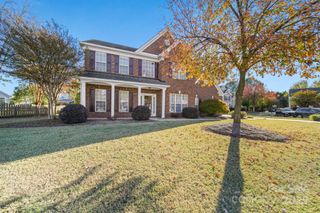 10515 Nimue Court, Charlotte, NC 28277