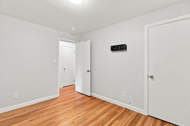 28 Hilltop Circle, Worcester, MA 01609