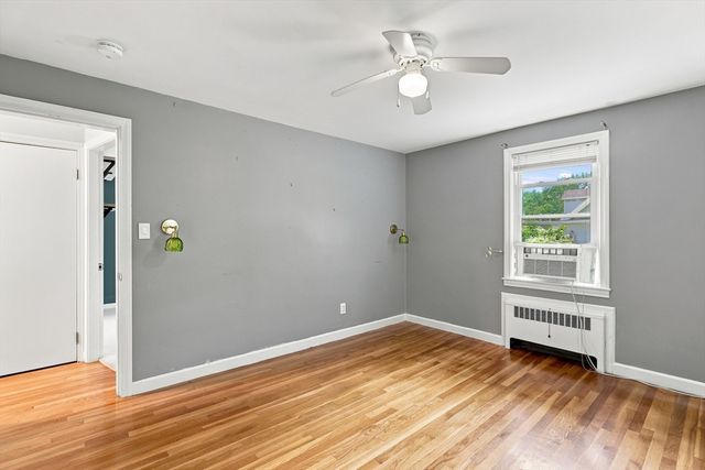 28 Hilltop Circle, Worcester, MA 01609