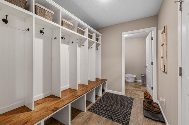 920 Amelia Court NE, Montgomery, MN 56069