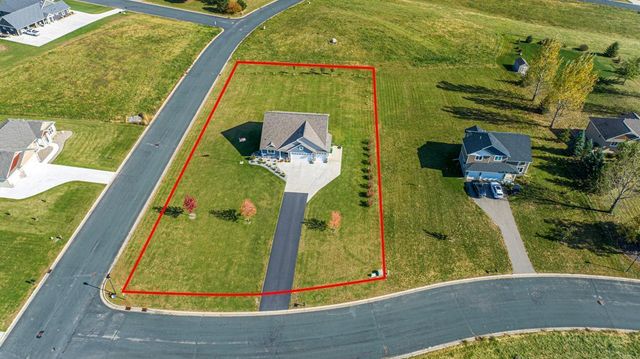 920 Amelia Court NE, Montgomery, MN 56069