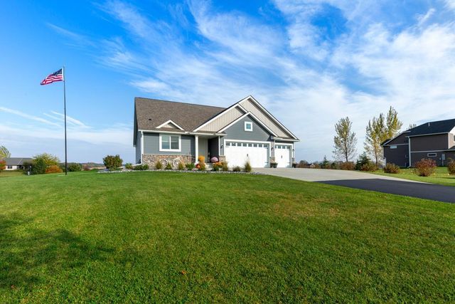 920 Amelia Court NE, Montgomery, MN 56069