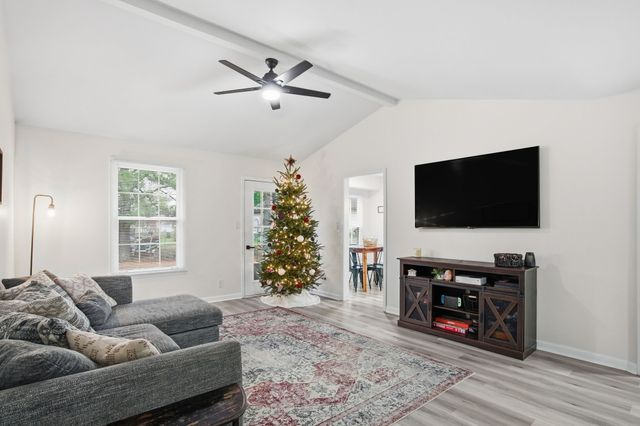 104 Nuthatch Cir, Clarksville, TN 37042