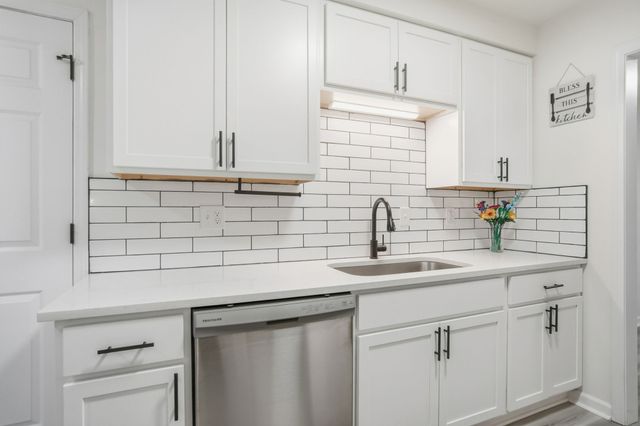 104 Nuthatch Cir, Clarksville, TN 37042