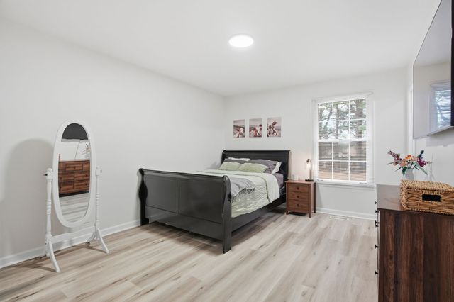 104 Nuthatch Cir, Clarksville, TN 37042