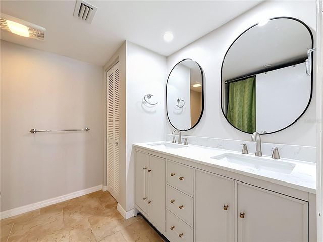 1480 GULF BOULEVARD 611, Clearwater, FL 33767