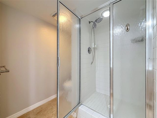 1480 GULF BOULEVARD 611, Clearwater, FL 33767