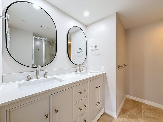 1480 GULF BOULEVARD 611, Clearwater, FL 33767