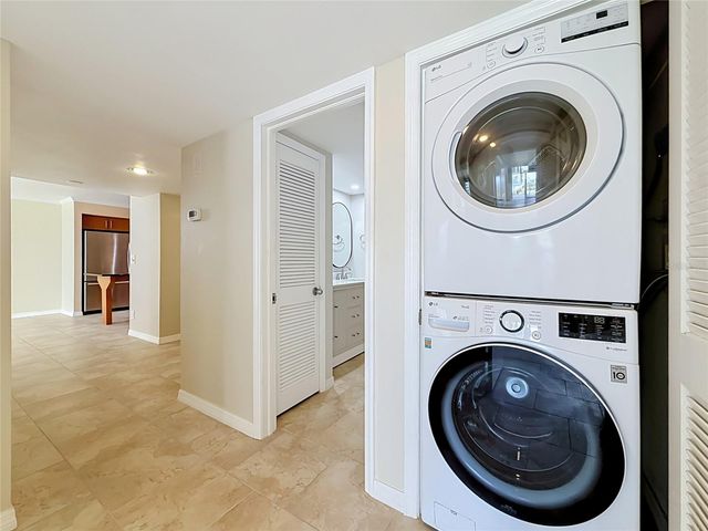 1480 GULF BOULEVARD 611, Clearwater, FL 33767