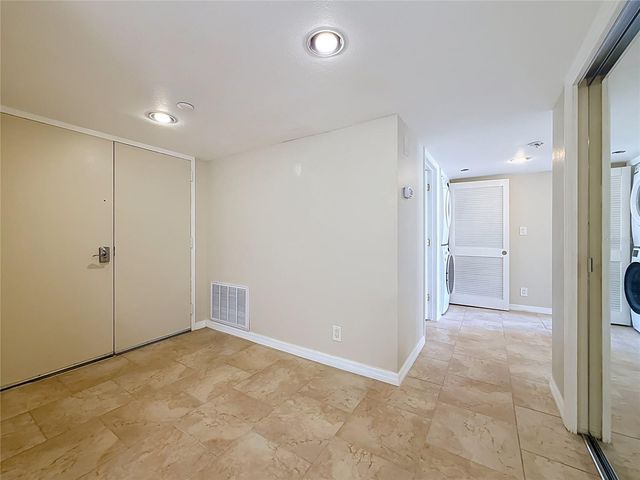 1480 GULF BOULEVARD 611, Clearwater, FL 33767