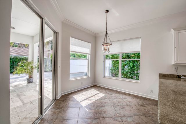 6163 Winding Lake Drive, Jupiter, FL 33458