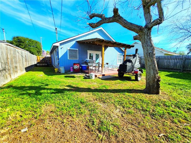 1221 Calle San Marcos, Corpus Christi, TX 78417