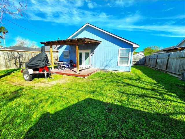 1221 Calle San Marcos, Corpus Christi, TX 78417