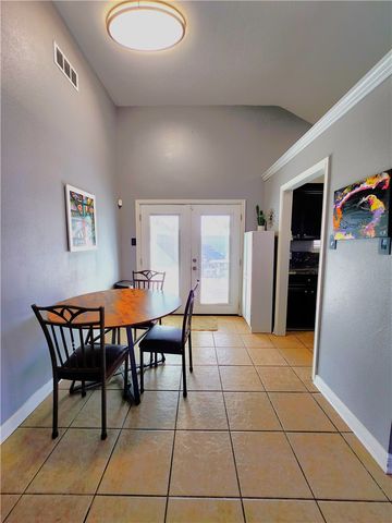 1221 Calle San Marcos, Corpus Christi, TX 78417