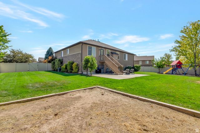 3562 W 1840 S, Syracuse, UT 84075