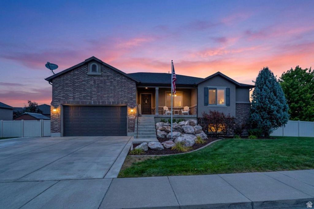 3562 W 1840 S, Syracuse, UT 84075