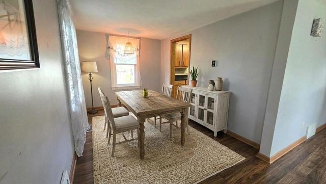 524 S 4th Street, Delavan, WI 53115