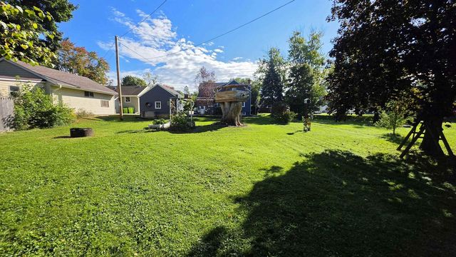 524 S 4th Street, Delavan, WI 53115