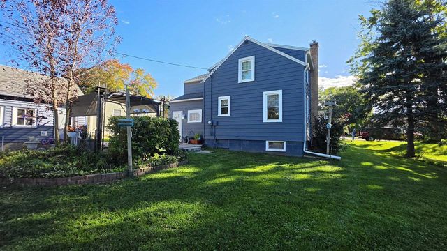 524 S 4th Street, Delavan, WI 53115
