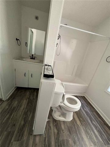 115 CHAROLETTE Boulevard, Stockbridge, GA 30281