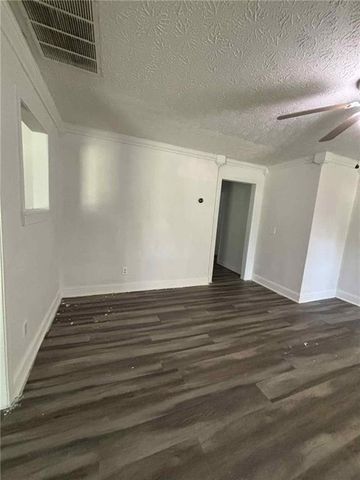 115 CHAROLETTE Boulevard, Stockbridge, GA 30281