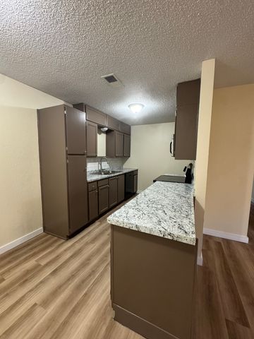 6319 Holiday Lane, North Richland Hills, TX 76182