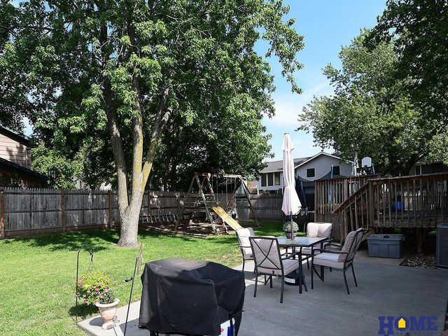 6141 NW Gary Street, Lincoln, NE 68521