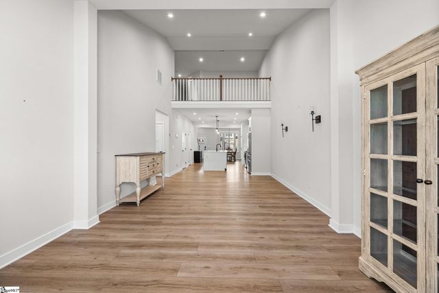 160 Moss Hollow Way, Simpsonville, SC 29680