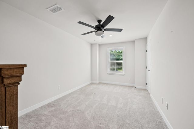 160 Moss Hollow Way, Simpsonville, SC 29680